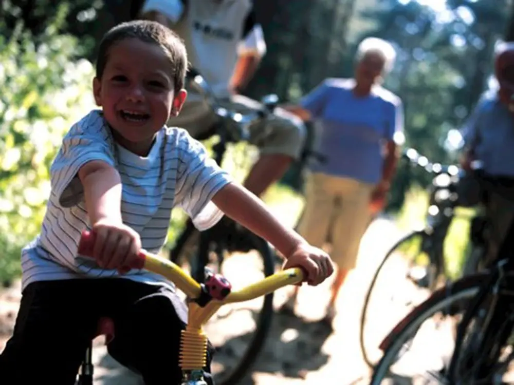 bruges-for-kids-family-cycling-belgian-coast